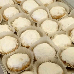 Kourambiethes